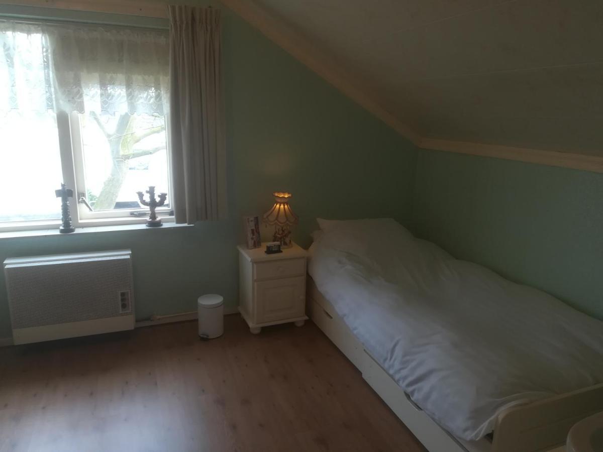 B&B Elbahof, Goed En Goedkoop! Hem Esterno foto