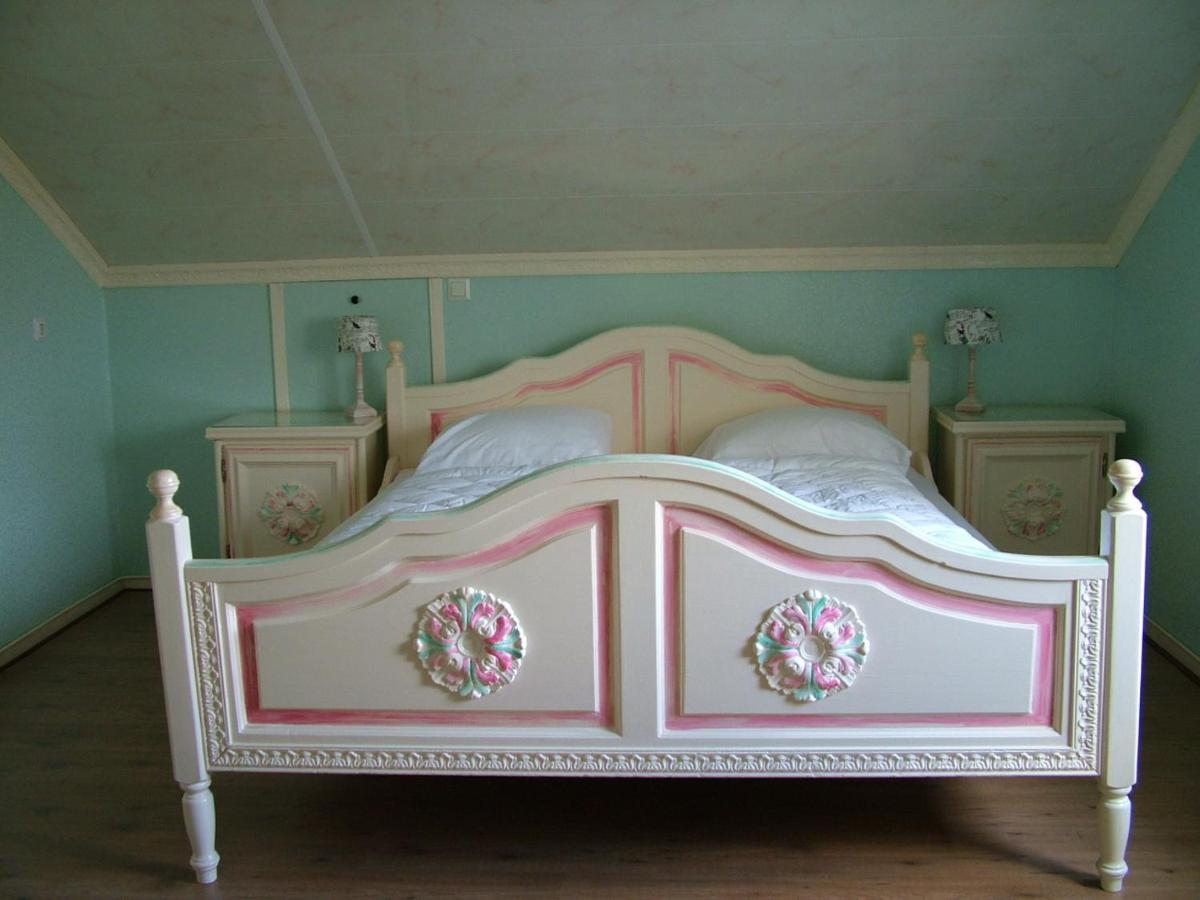 B&B Elbahof, Goed En Goedkoop! Hem Esterno foto