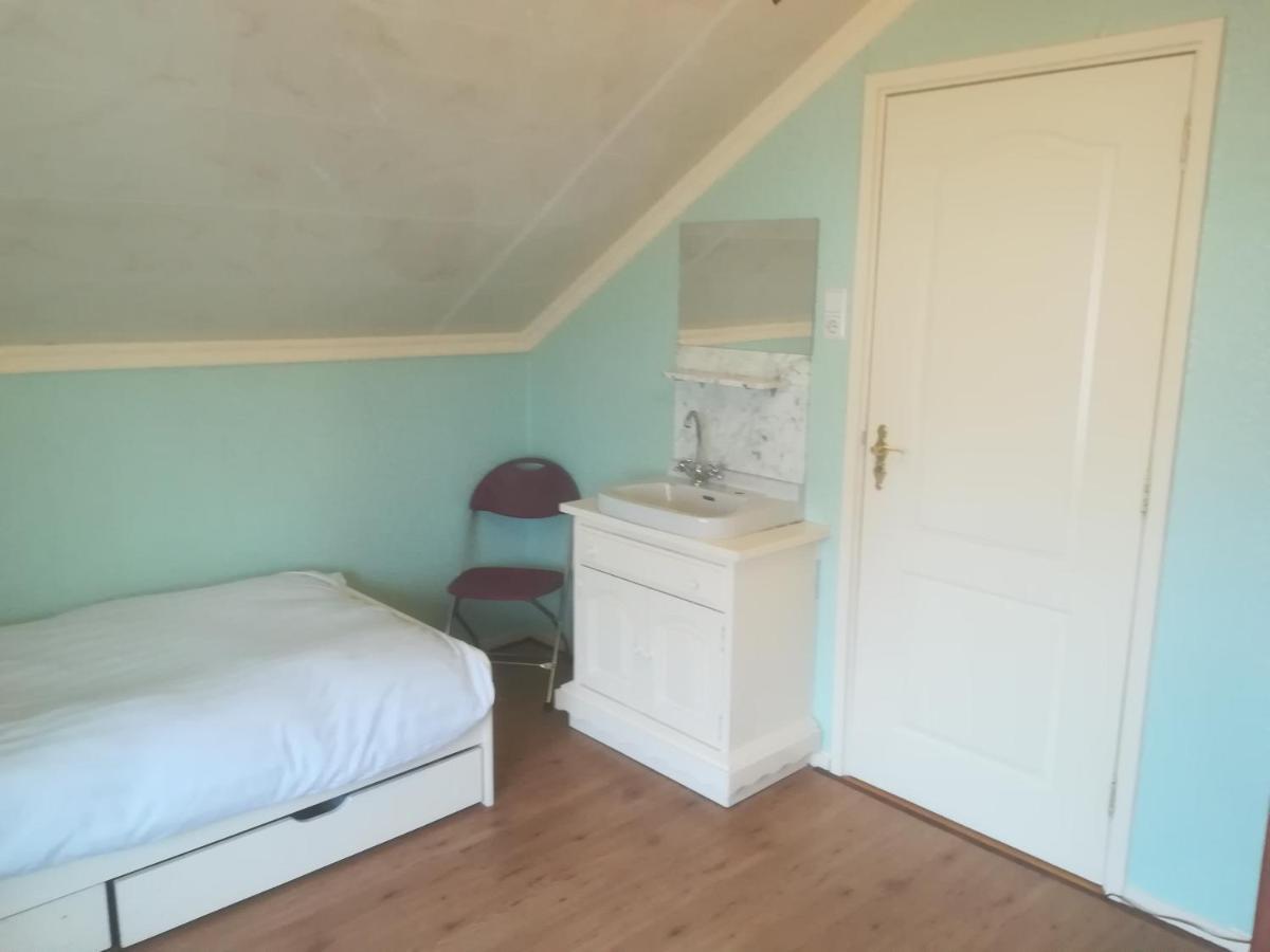B&B Elbahof, Goed En Goedkoop! Hem Esterno foto
