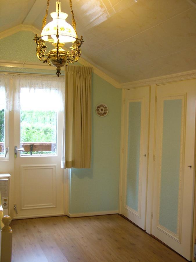 B&B Elbahof, Goed En Goedkoop! Hem Esterno foto